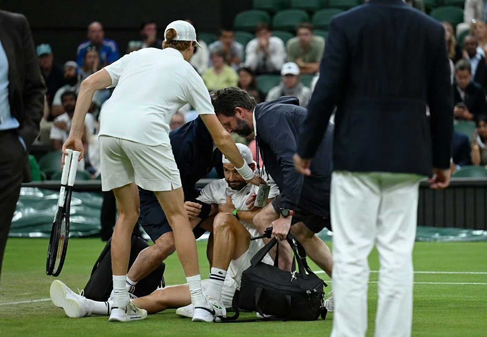 九游娱乐- 暗示不和?纳达尔称与许多球员关系亲密 唯 